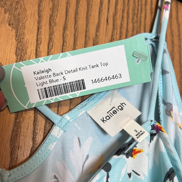 Kaileigh Valette Back Detail Knit Tank Top - Picture 4 of 4